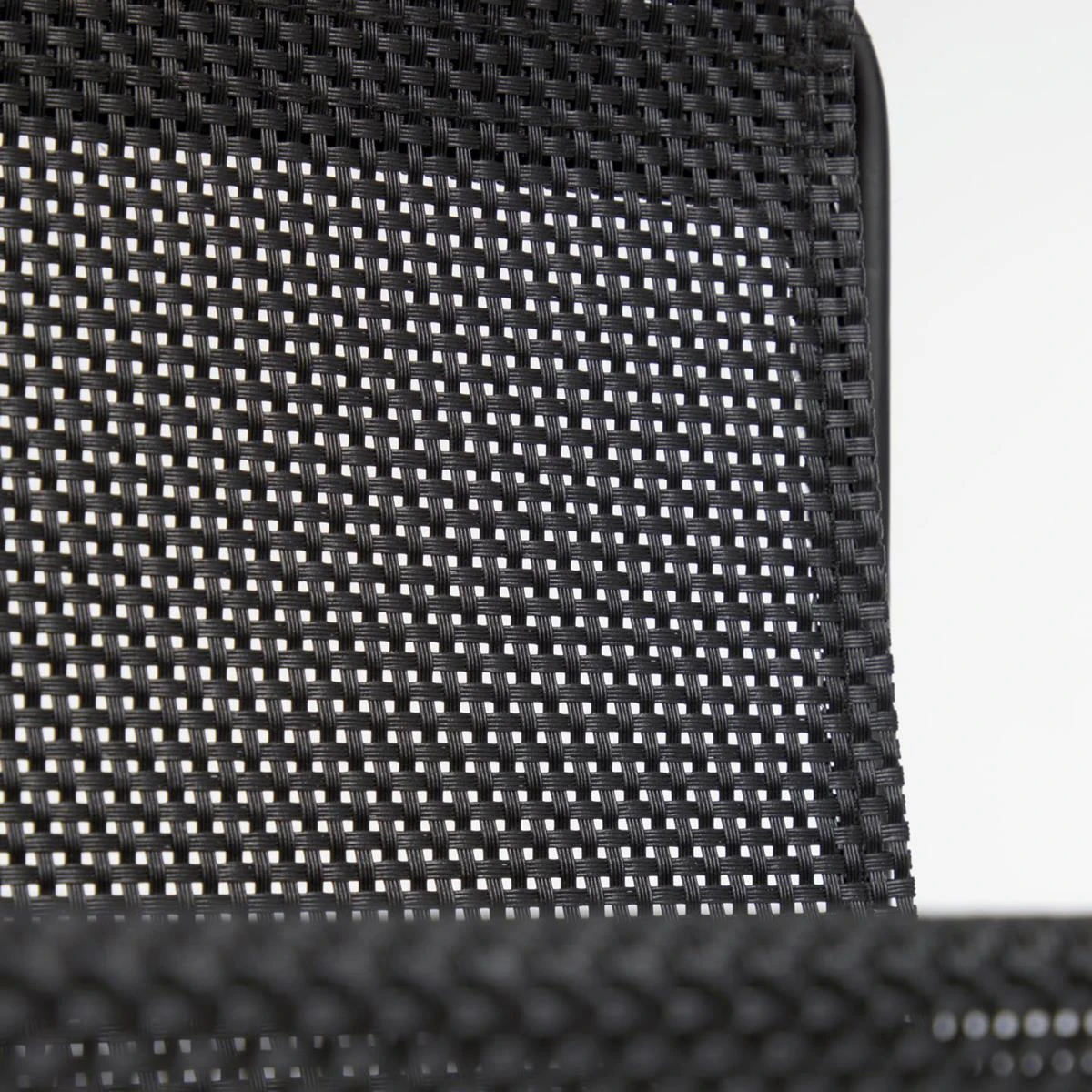 Kave Home Siana Tijdschriftenhouder - Zwart 6 Kave Home Siana Tijdschriftenhouder - Zwart - Afbeelding 4