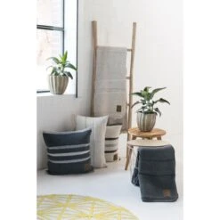 Knit Factory Yara Gebreid Plaid - Woondeken - Beige - 160x130 Cm 12 Knit Factory Yara Gebreid Plaid - Woondeken - Beige - 160x130 Cm -Meubels Voor Thuis 10630163