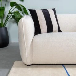 By FonQ Stripe Sierkussen 50 X 50 Cm - Zwart -Meubels Voor Thuis 10933194 1