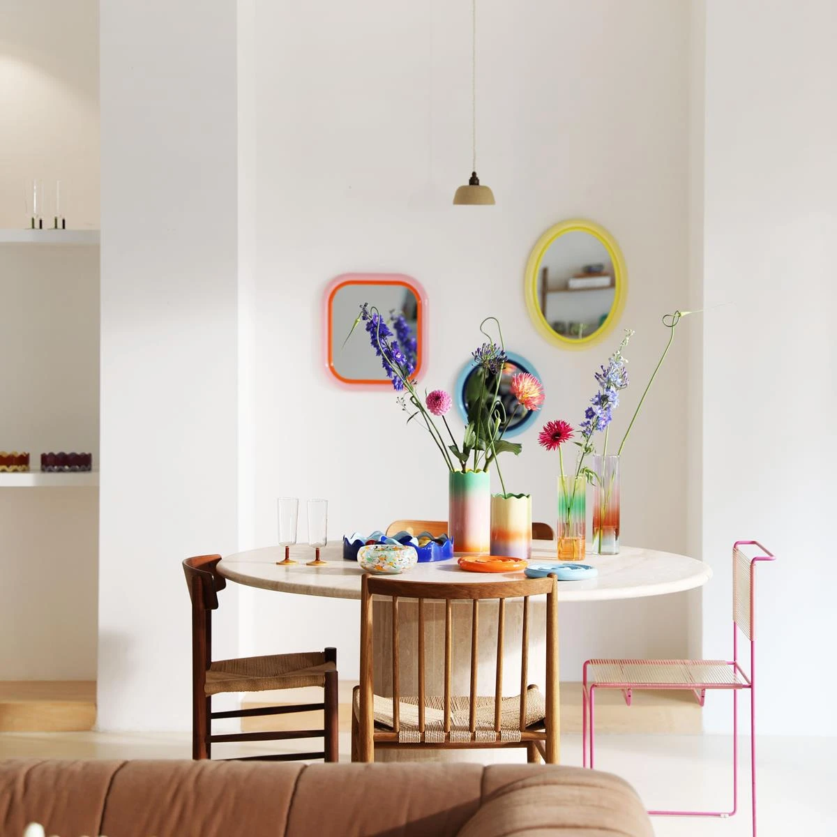 &k Amsterdam Sleek Spiegel Ovaal - Geel 4 &k Amsterdam Sleek Spiegel Ovaal - Geel - Afbeelding 2