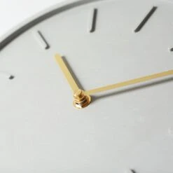 QUVIO Wandklok Beton Klassiek Met Slinger - Grijs -Meubels Voor Thuis 11156728