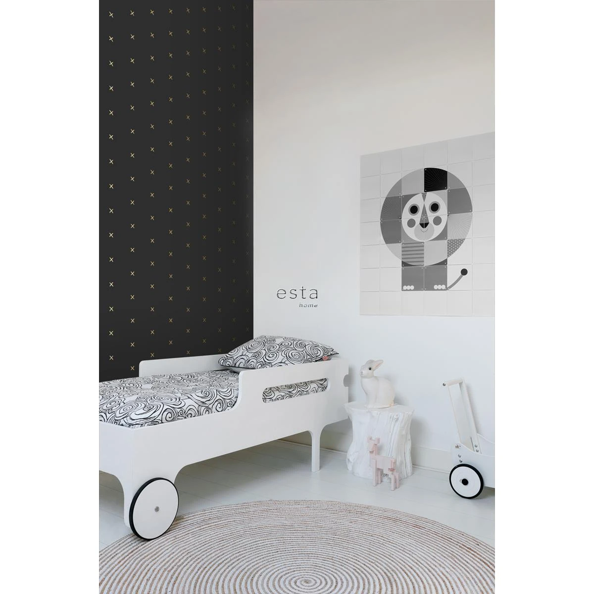 ESTAhome Behang Grafisch Motief Zwart En Goud - 0,53 X 10,05 M - 13913 4 ESTAhome Behang Grafisch Motief Zwart En Goud - 0,53 X 10,05 M - 13913 - Afbeelding 2