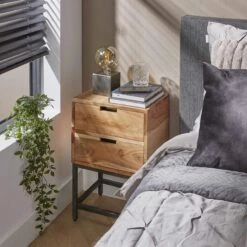 MOOS Alec Nachtkastje - 2 Lades - Acaciahout -Meubels Voor Thuis 11302947