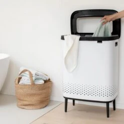 Brabantia Bo Hi Wasbox 2 X 45 L - White 30 Brabantia Bo Hi Wasbox 2 X 45 L - White -Meubels Voor Thuis 9435873