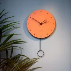 Karlsson - Wall Clock Studs Pendulum Wood Burned Orange -Meubels Voor Thuis 9437487