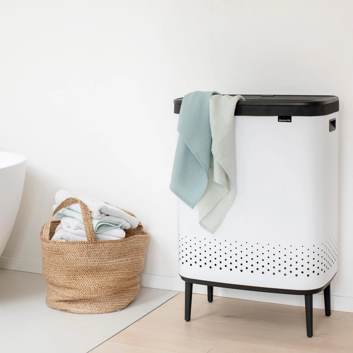 Brabantia Bo Hi Wasbox 2 X 45 L - White 4 Brabantia Bo Hi Wasbox 2 X 45 L - White - Afbeelding 2