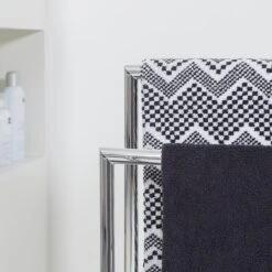 Sealskin Tube Vrijstaand 2-armig Handdoekrek - Chroom 17 Sealskin Tube Vrijstaand 2-armig Handdoekrek - Chroom -Meubels Voor Thuis 9457440