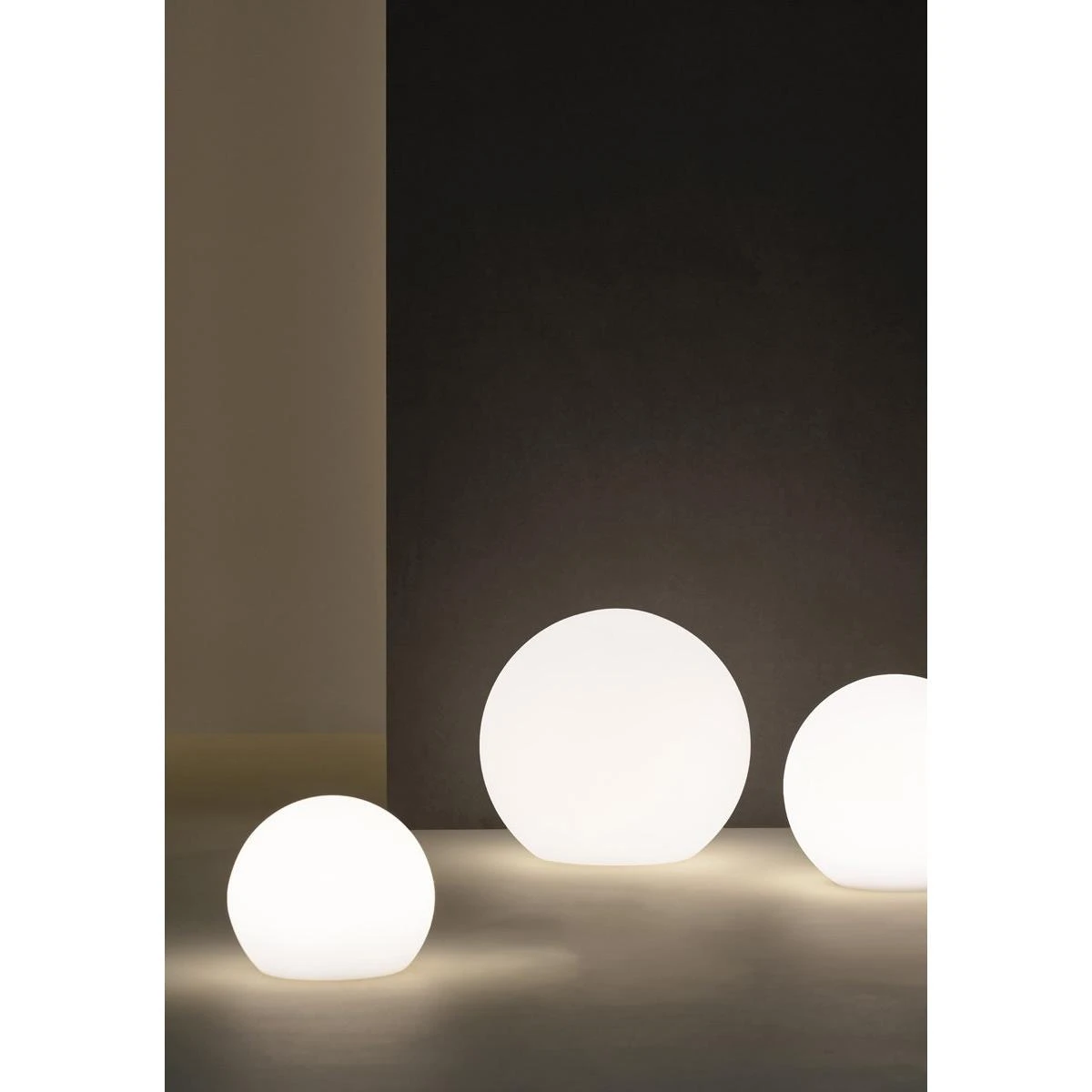 Villa Collection Maane Led Lamp Met Solar Wit - 20 X 18 Cm 8 Villa Collection Maane Led Lamp Met Solar Wit - 20 X 18 Cm - Afbeelding 6