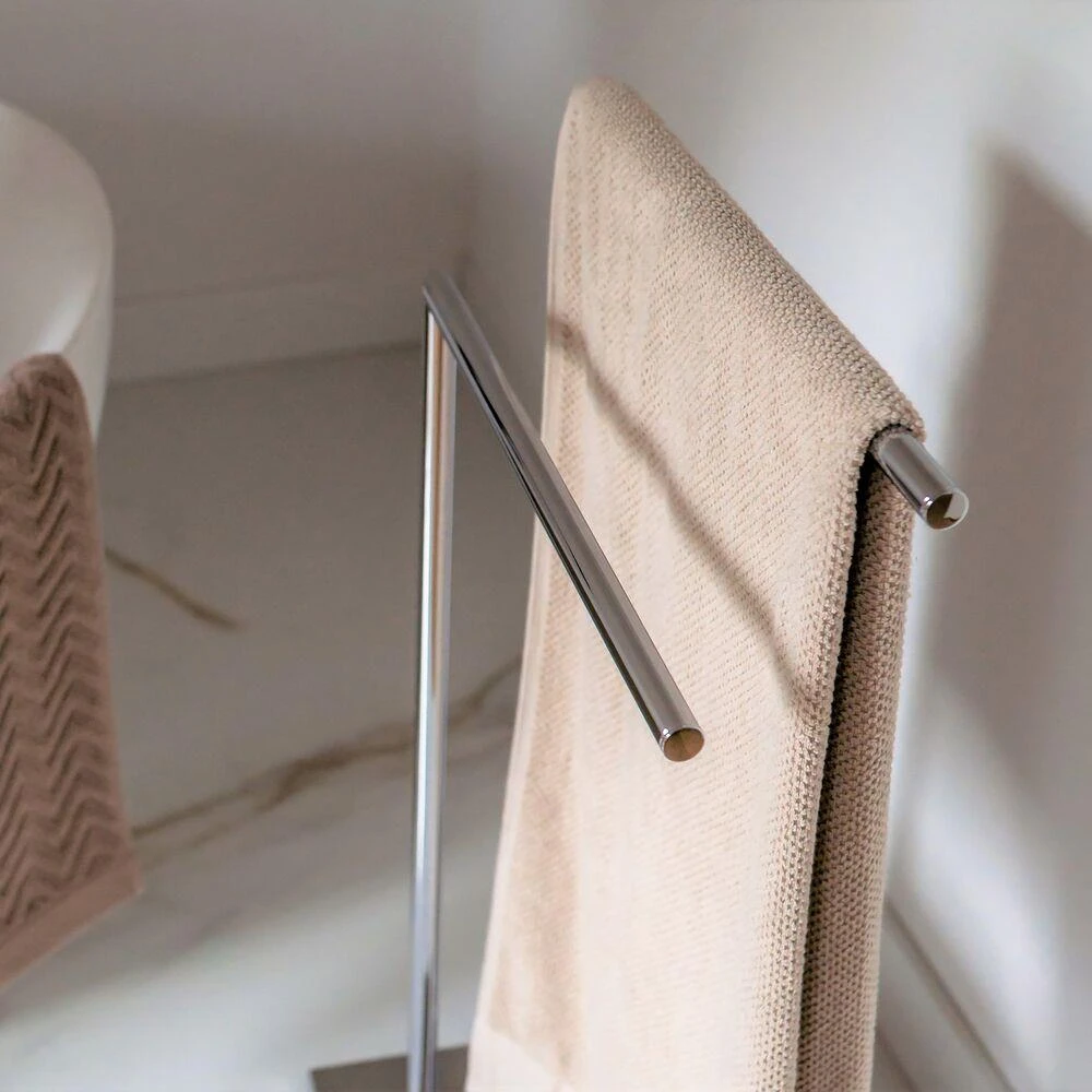 Sealskin Tube Vrijstaand 2-armig Handdoekrek - Chroom 10 Sealskin Tube Vrijstaand 2-armig Handdoekrek - Chroom - Afbeelding 8