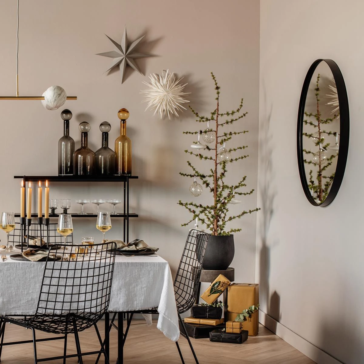 Spinder Design Donna Spiegel Ø 90 Cm 4 Spinder Design Donna Spiegel Ø 90 Cm - Afbeelding 2