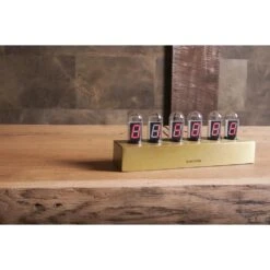 Karlsson Cathode Tafelklok - Goud -Meubels Voor Thuis 9470422