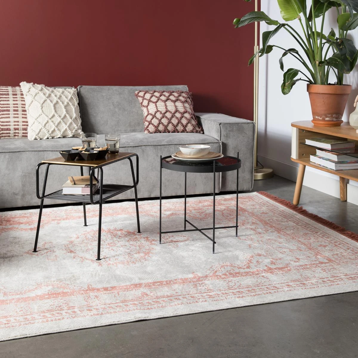 Zuiver Marvel Vloerkleed 170 X 240 Cm - Rood 4 Zuiver Marvel Vloerkleed 170 X 240 Cm - Rood - Afbeelding 2