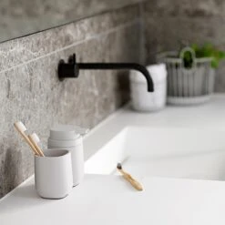 Zone Denmark Time Tandenborstelhouder - Lichtgrijs -Meubels Voor Thuis 9487621