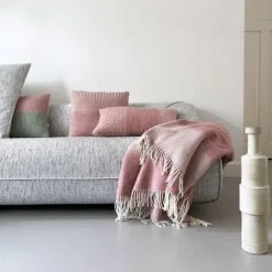 Malagoon Uptown Wool Sierkussen 35 X 60 - Pink -Meubels Voor Thuis 9487663