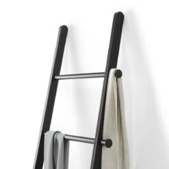 Umbra Leana Ladder H 152 - Zwart 22 Umbra Leana Ladder H 152 - Zwart -Meubels Voor Thuis 9489914