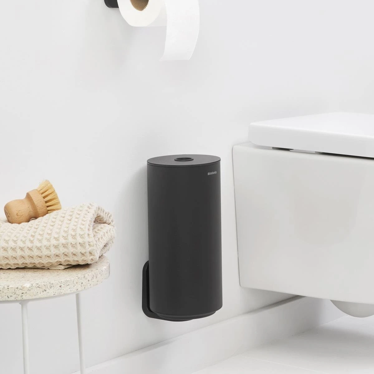 Brabantia MindSet Reserverolhouder - Mineral Infinite Grey 4 Brabantia MindSet Reserverolhouder - Mineral Infinite Grey - Afbeelding 2