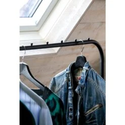 QUVIO Kledingrek Met Schoenen Opbergruimte Zwart 9 QUVIO Kledingrek Met Schoenen Opbergruimte Zwart -Meubels Voor Thuis 9616513