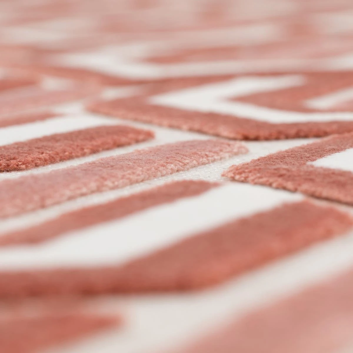 Zuiver Beverly Vloerkleed 170 X 240 Cm - Roze 7 Zuiver Beverly Vloerkleed 170 X 240 Cm - Roze - Afbeelding 5